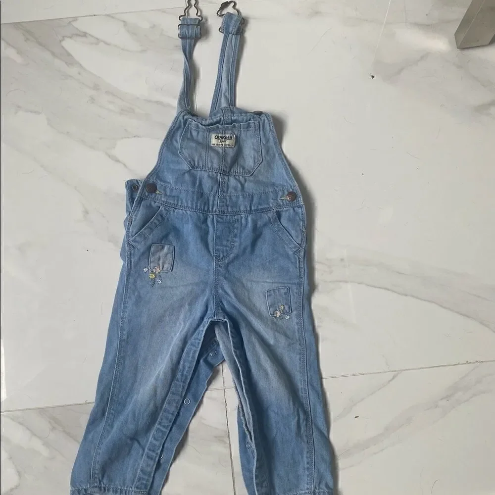 [osh kosh] BNWOT overalls with floral patches